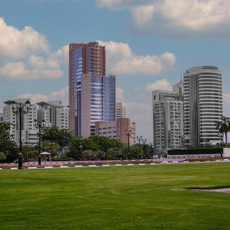 Готель Nour Arjaan By Rotana-Ель-Фуджайра Екстер'єр фото
